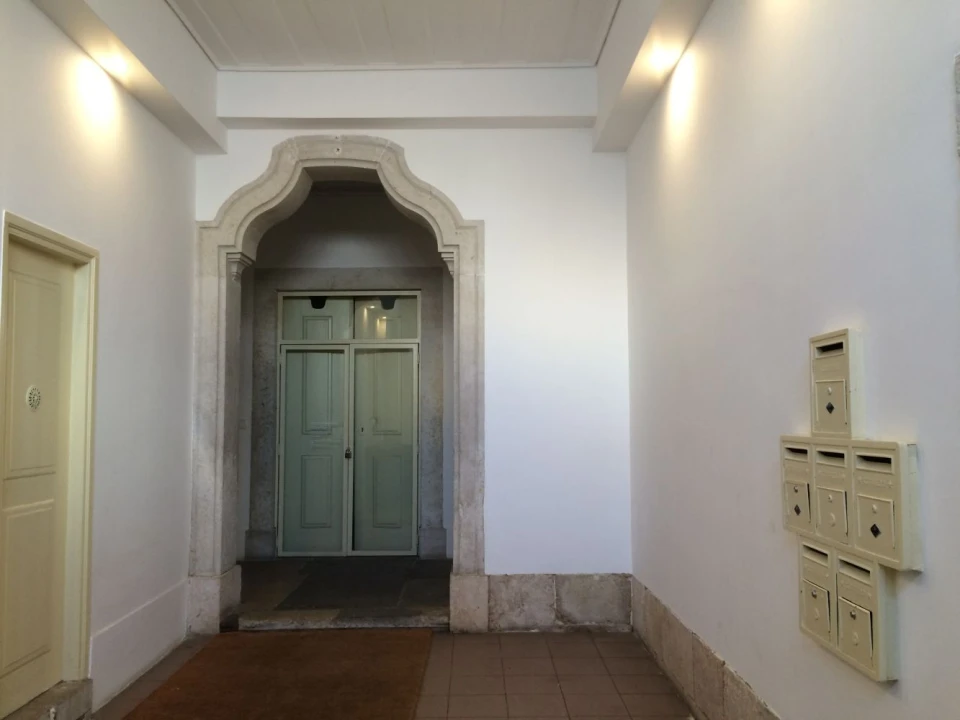 Escritório para Arrendamento em Santa Maria Maior Foto 13