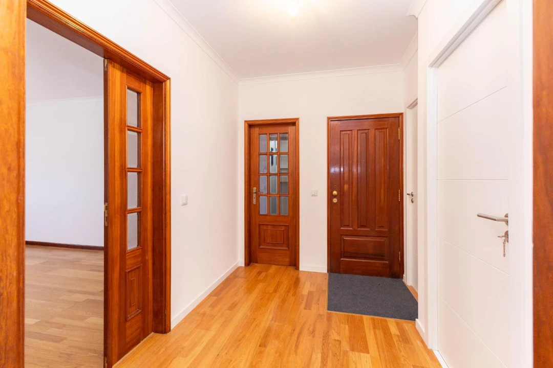 Apartamento T2 para Venda em Fânzeres e São Pedro da Cova Foto 6