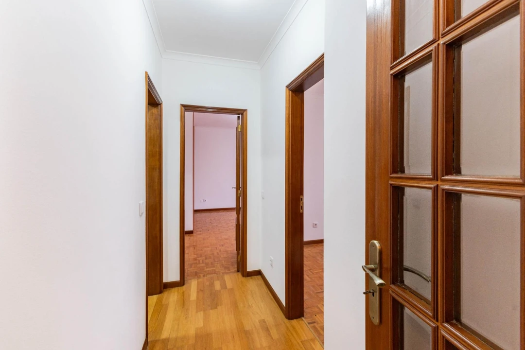 Apartamento T2 para Venda em Fânzeres e São Pedro da Cova Foto 20