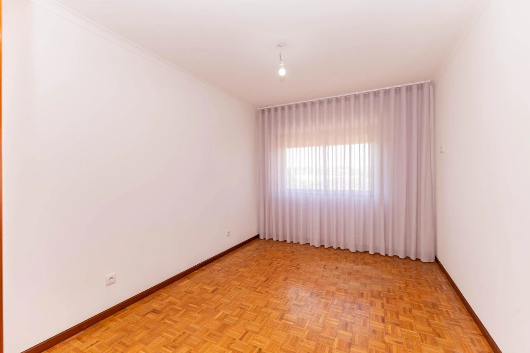 Apartamento T2 para Venda em Fânzeres e São Pedro da Cova Foto 21