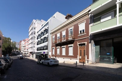 Moradia T7 para Venda em Santo António