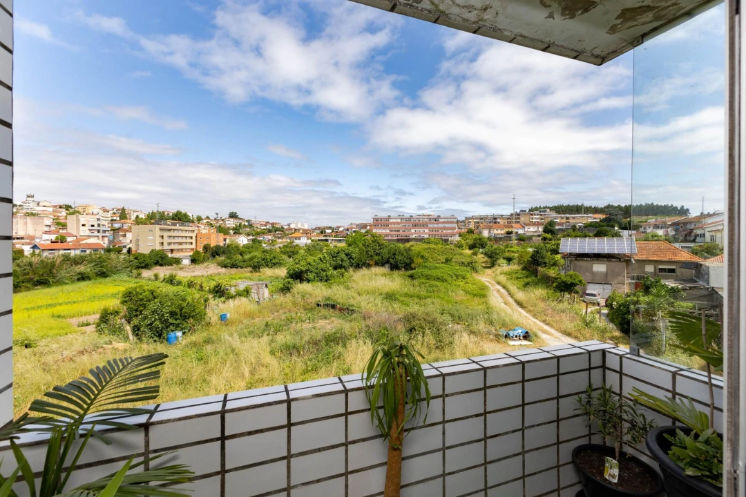 Apartamento T2 para Venda em Rio Tinto Foto 18