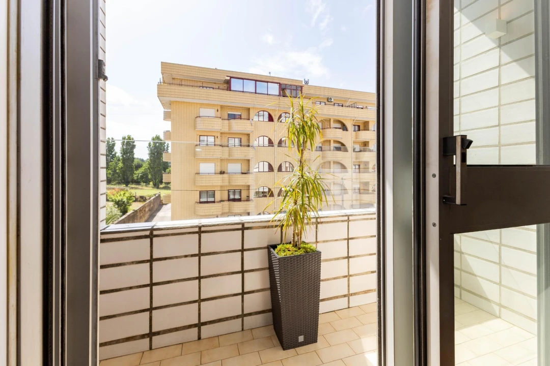 Apartamento T2 para Venda em Rio Tinto Foto 29