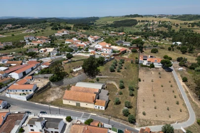 Armazém para Venda em Azambuja