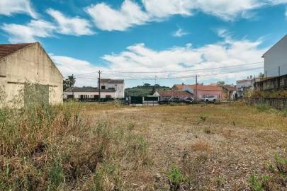 Armazém para Venda em Azambuja