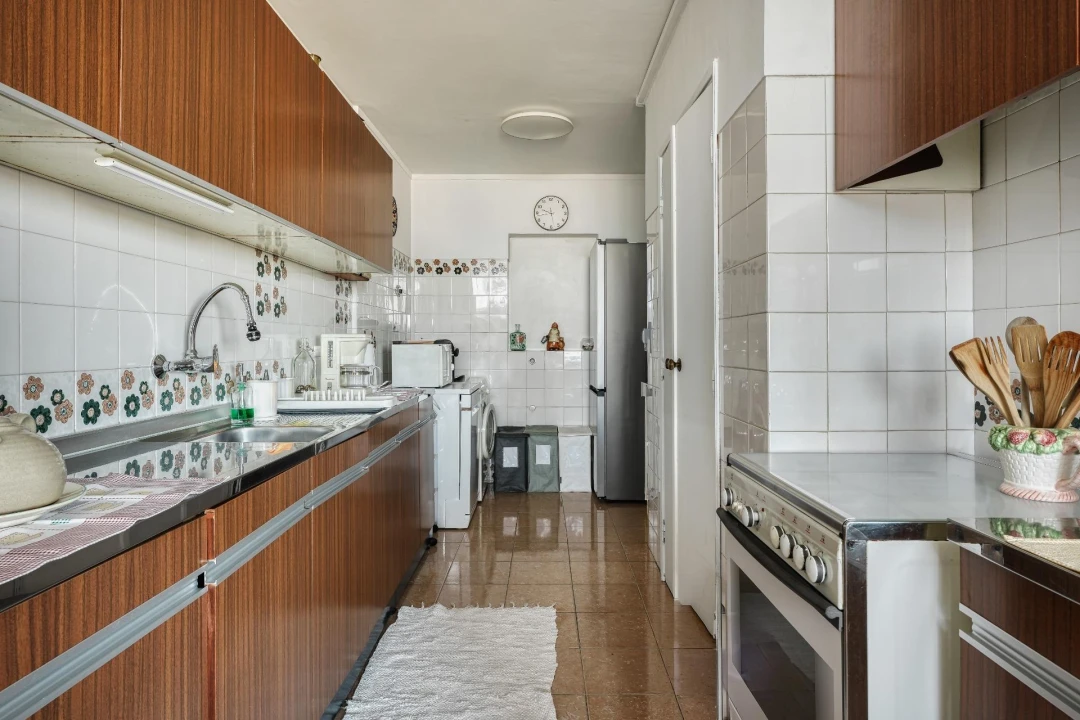 Apartamento T2 para Venda em Massamá e Monte Abraão Foto 8