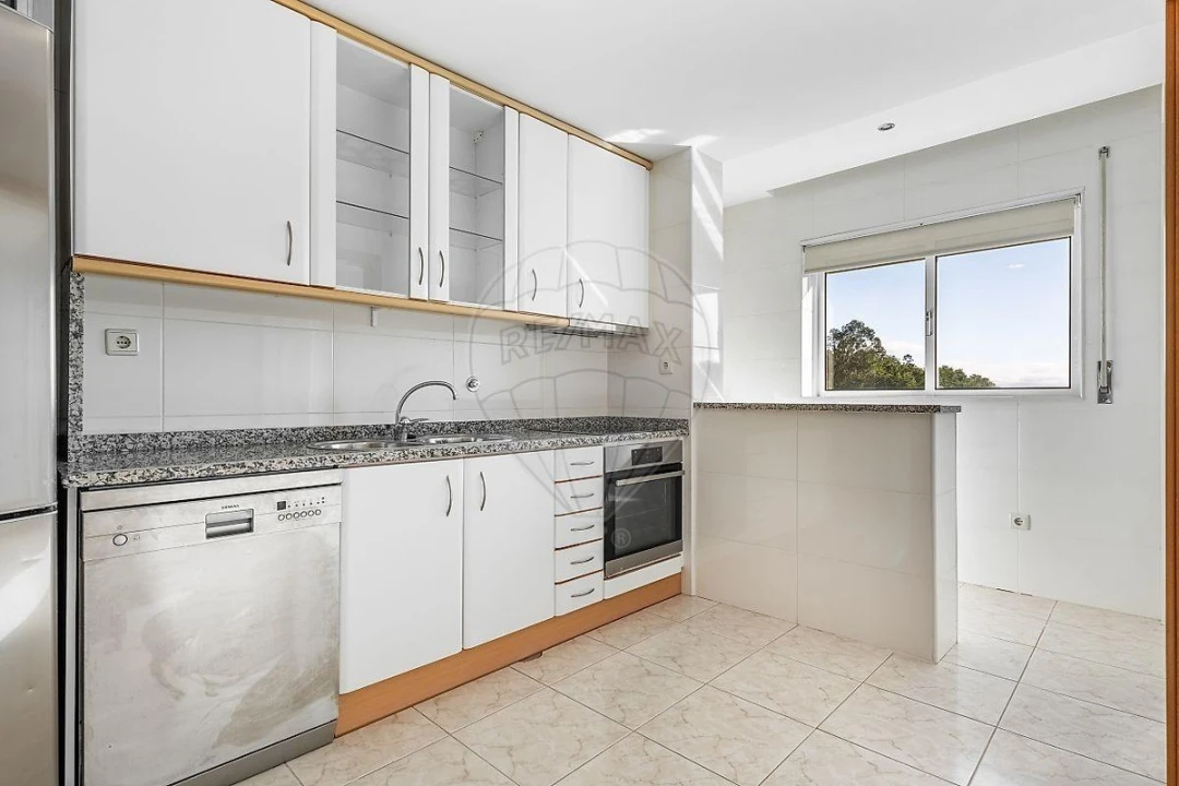 Apartamento T3 para Venda em Vila Nova de Famalicão e Calendário Foto 17