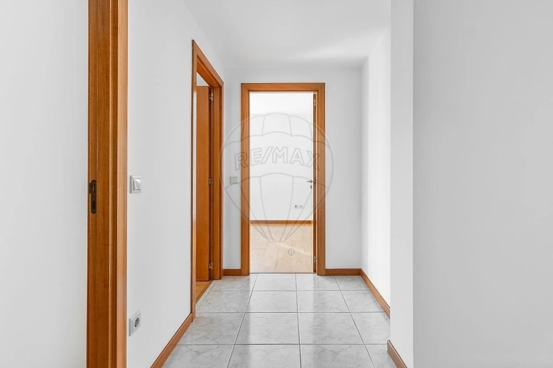 Apartamento T3 para Venda em Vila Nova de Famalicão e Calendário Foto 8