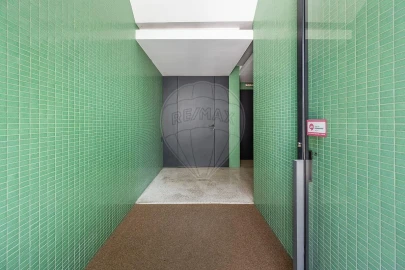 Apartamento T3 para Venda em Candoso Santiago e Mascotelos