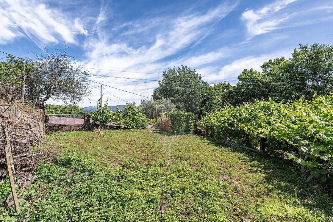 Moradia T3 para Venda em Oliveira, São Paio e São Sebastião Foto 34