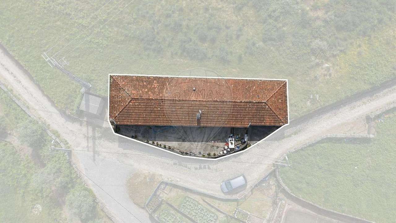 Moradia T2 para Venda em Roriz Foto 4