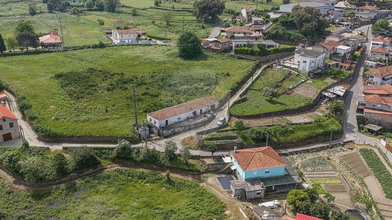 Moradia T2 para Venda em Roriz Foto 5