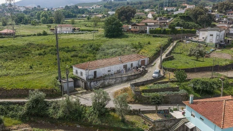 Moradia T2 para Venda em Roriz