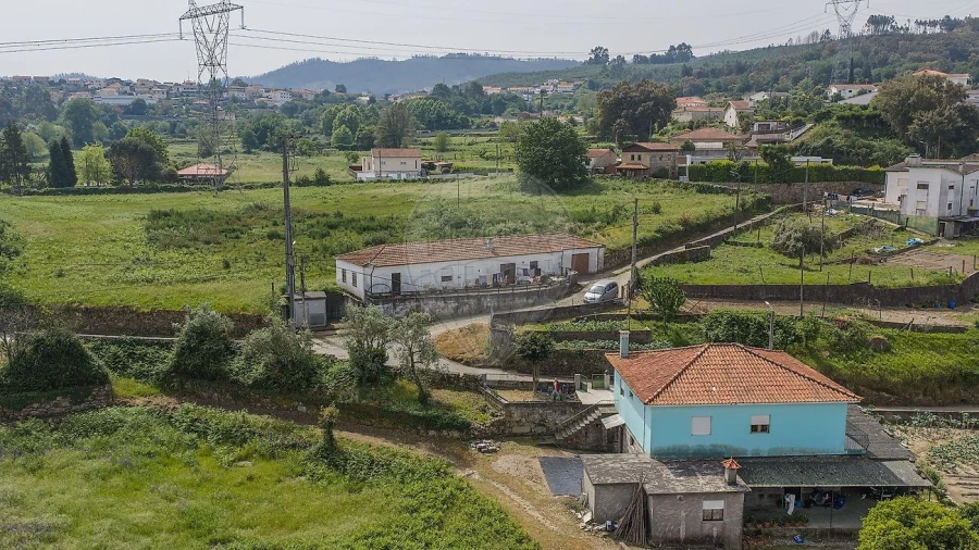 Moradia T2 para Venda em Roriz Foto 20