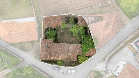 Moradia T3 para Venda em Agrela e Serafão