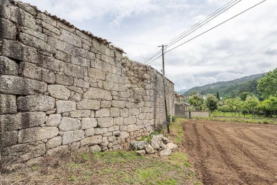 Moradia T3 para Venda em Agrela e Serafão