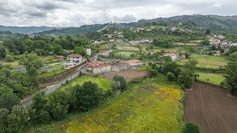 Moradia T3 para Venda em Agrela e Serafão