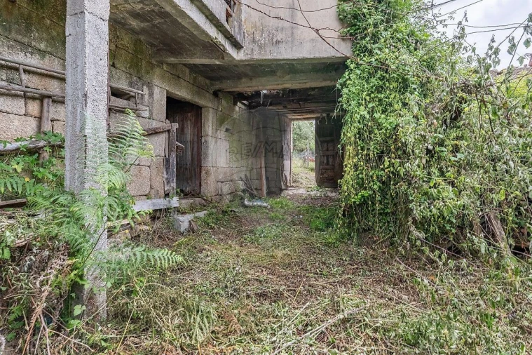 Moradia T3 para Venda em Agrela e Serafão Foto 23