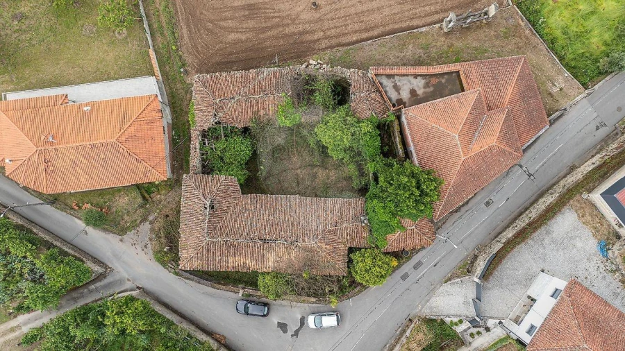 Moradia T3 para Venda em Agrela e Serafão Foto 4
