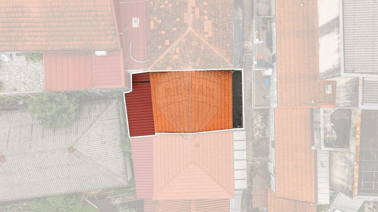 Moradia T2 para Venda em Oliveira, São Paio e São Sebastião Foto 3