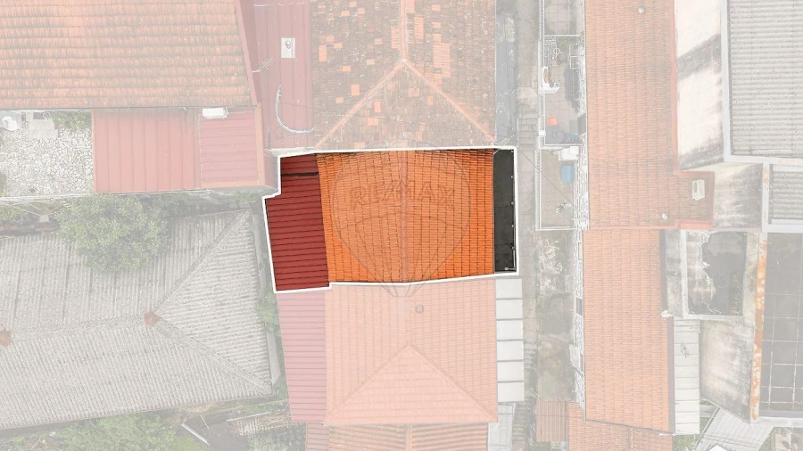 Moradia T2 para Venda em Oliveira, São Paio e São Sebastião Foto 3