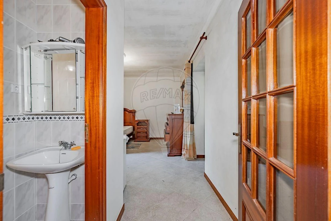Moradia T3 para Venda em Vila Verde e Barbudo Foto 31
