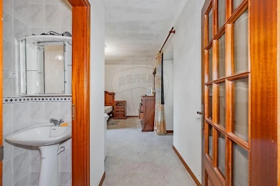 Moradia T3 para Venda em Vila Verde e Barbudo