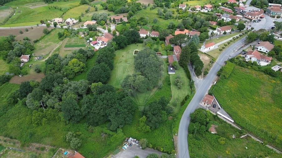 Moradia T3 para Venda em Vila Verde e Barbudo Foto 38