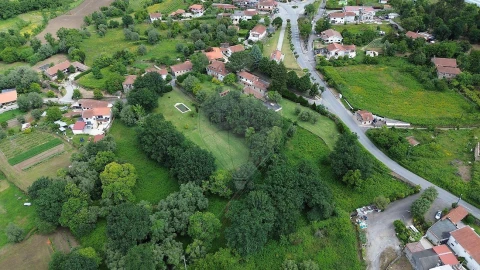 Moradia T3 para Venda em Vila Verde e Barbudo