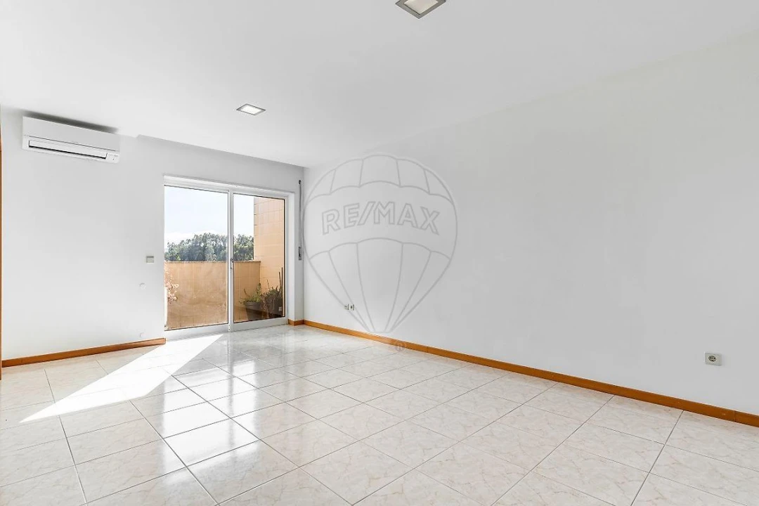 Apartamento T3 para Venda em Vila Nova de Famalicão e Calendário Foto 11