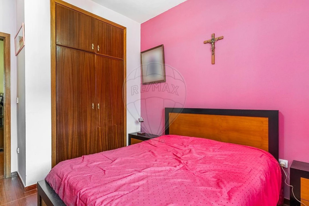 Moradia T3 para Venda em Oliveira, São Paio e São Sebastião Foto 10