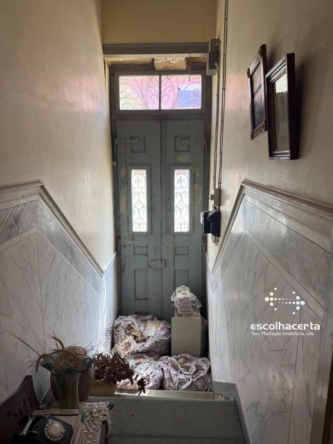 Moradia T5 para Venda em Quinta do Anjo