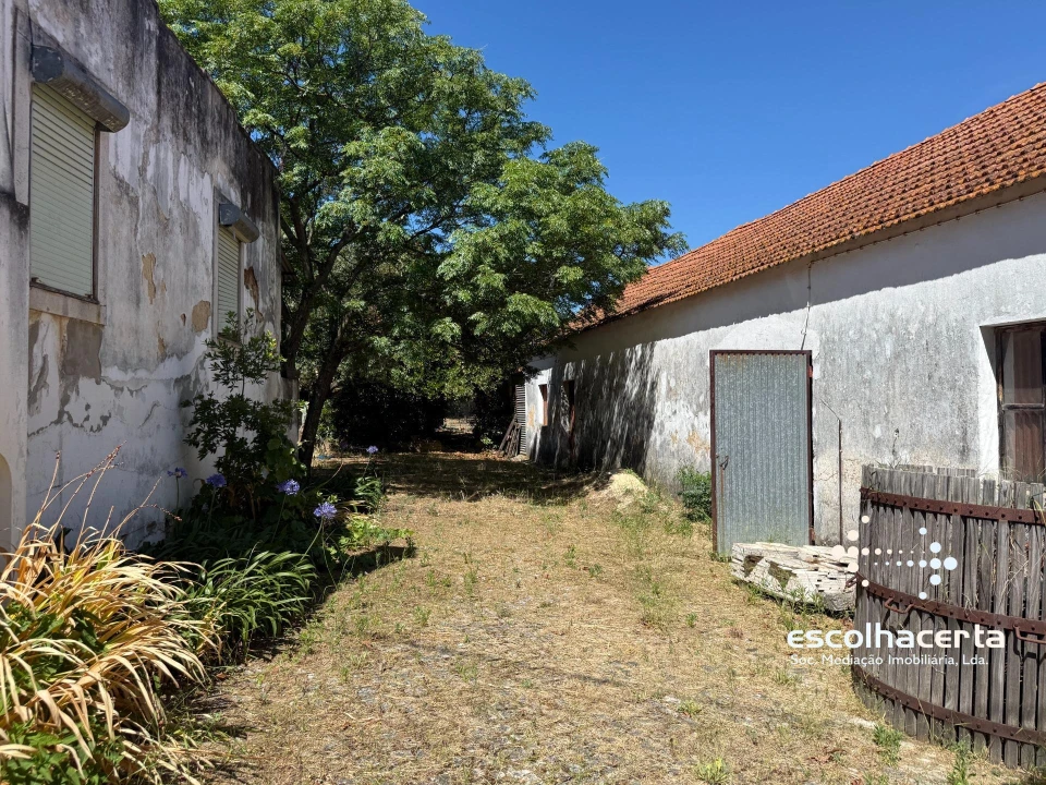 Moradia T5 para Venda em Quinta do Anjo Foto 37