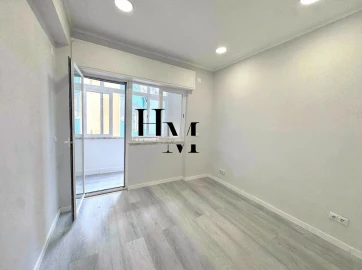 Apartamento T1 para Venda em Venteira