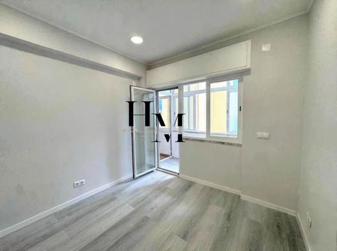 Apartamento T1 para Venda em Venteira Foto 12