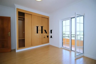 Apartamento T4 para Venda em União das Freguesias de Setúbal
