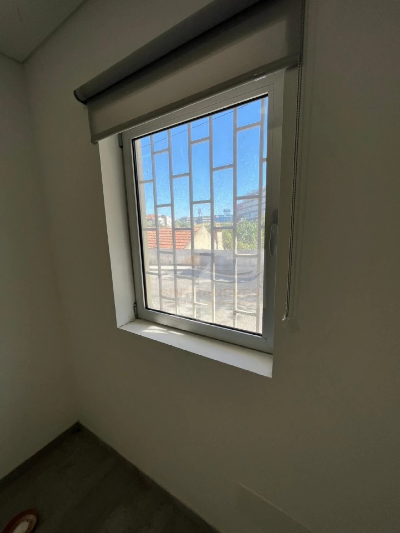 Apartamento T1 para Venda em Sacavém e Prior Velho Foto 13