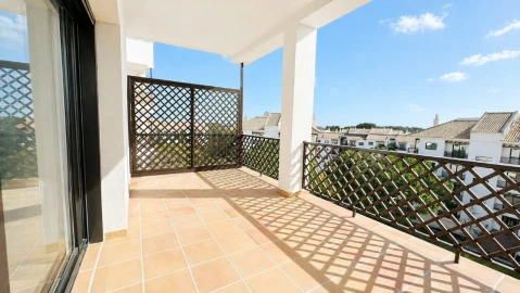Apartamento T3 para Venda em Albufeira e Olhos de Água