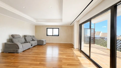 Apartamento T3 para Venda em Albufeira e Olhos de Água