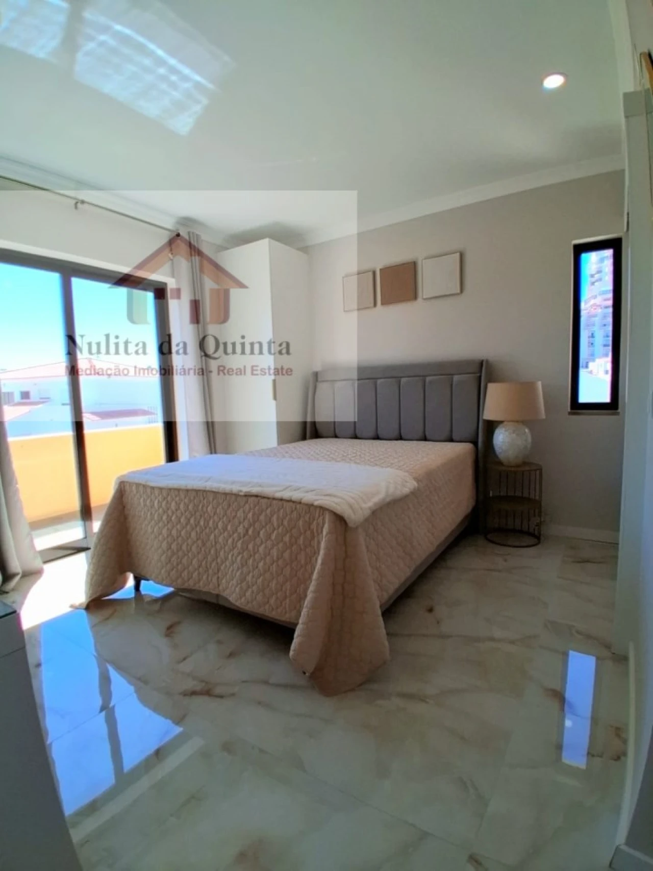 Apartamento T2 para Venda em Albufeira e Olhos de Água Foto 9