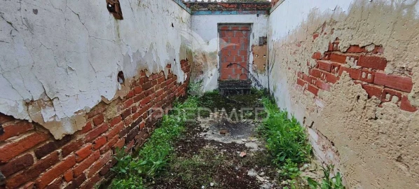 Moradia T2 para Venda em Glória do Ribatejo e Granho