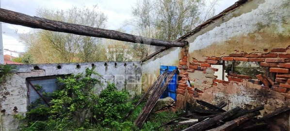 Moradia T2 para Venda em Glória do Ribatejo e Granho