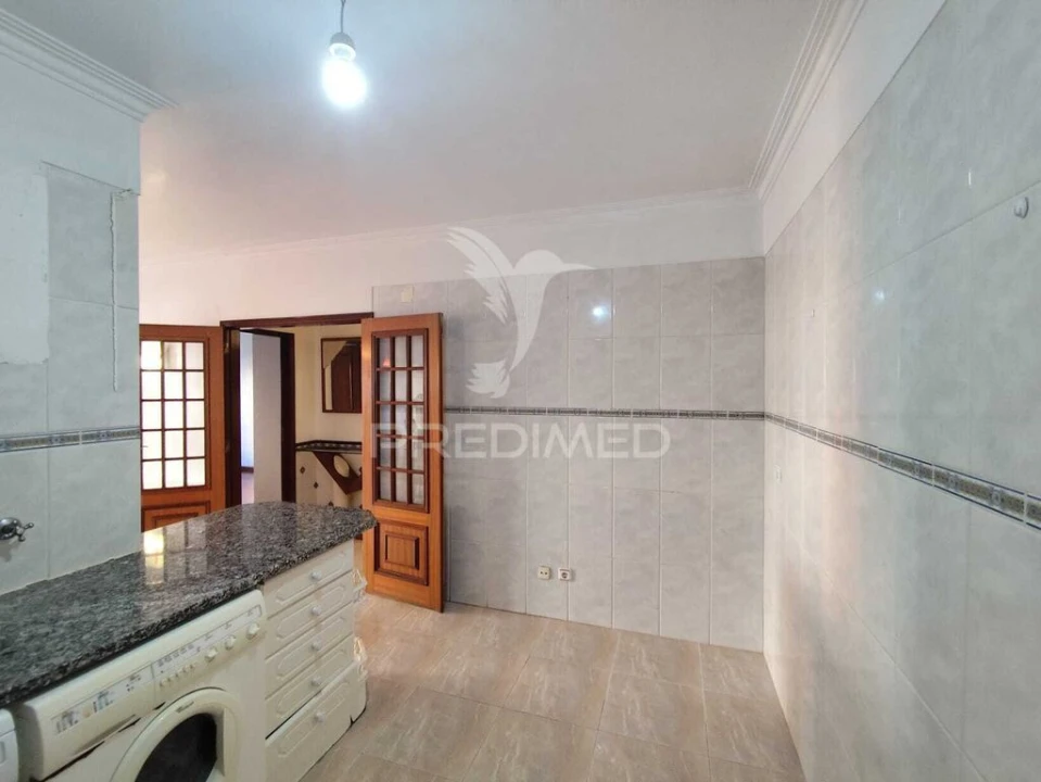 Apartamento T2 para Venda em Algueirão-Mem Martins Foto 6