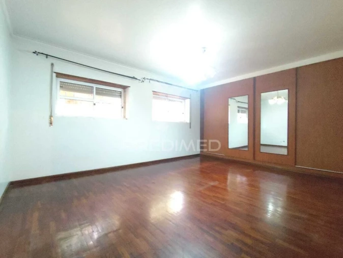 Apartamento T2 para Venda em Algueirão-Mem Martins Foto 19