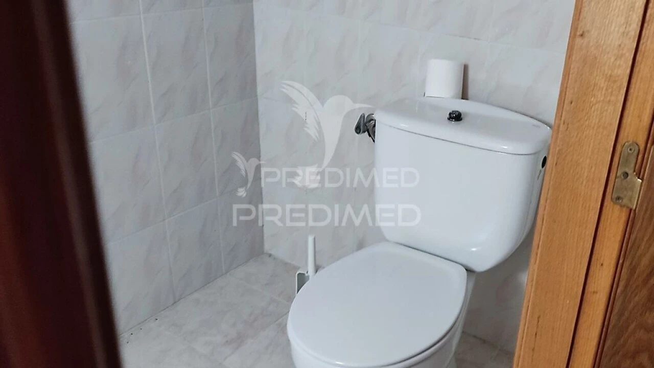 Moradia T3 para Venda em Freiria Foto 9