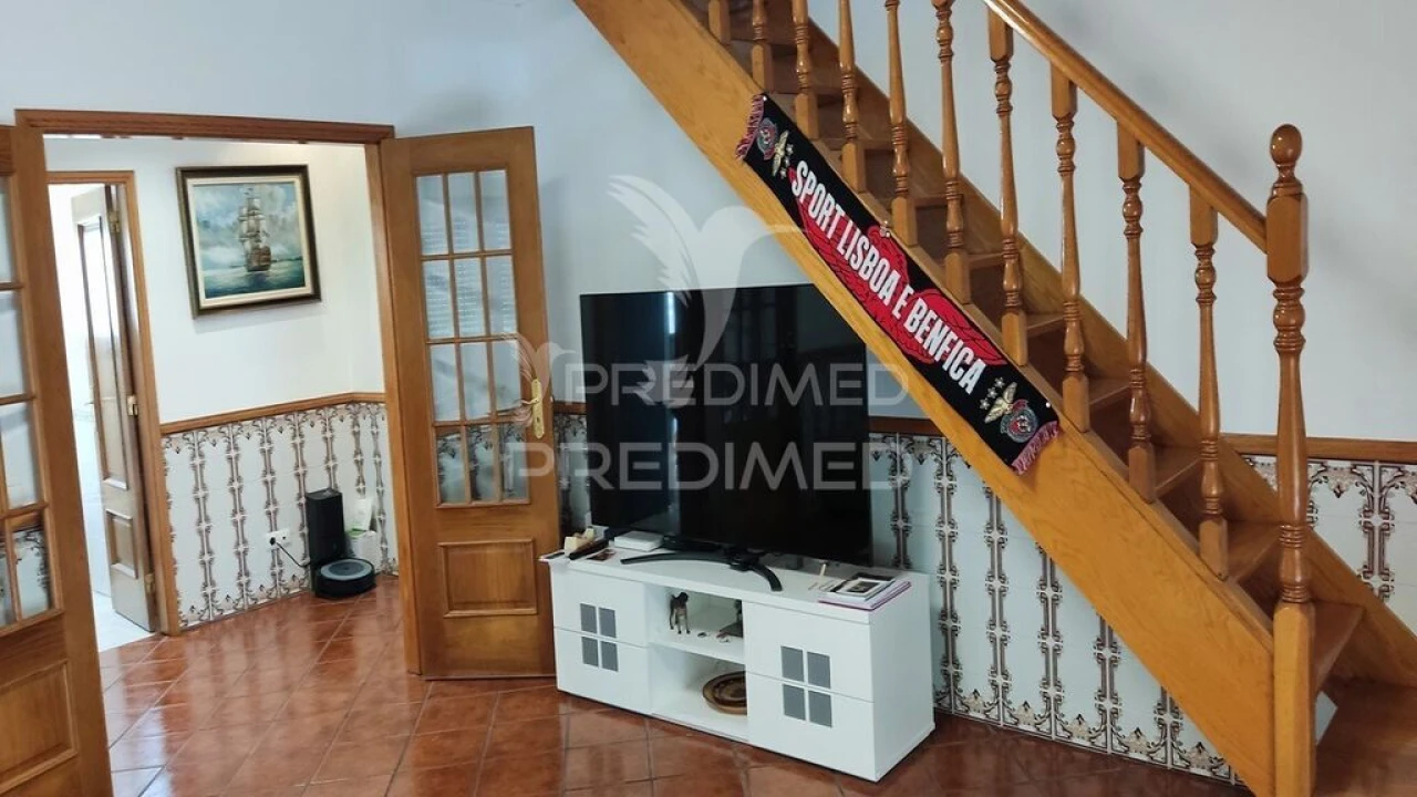Moradia T3 para Venda em Freiria Foto 17