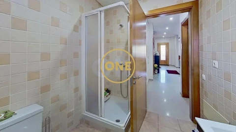 Moradia T3 para Venda em Sapataria