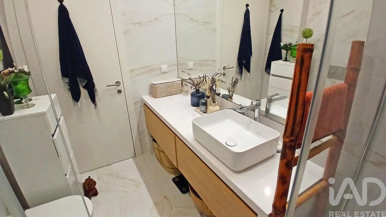 Apartamento T2 para Venda em São Martinho do Porto Foto 20