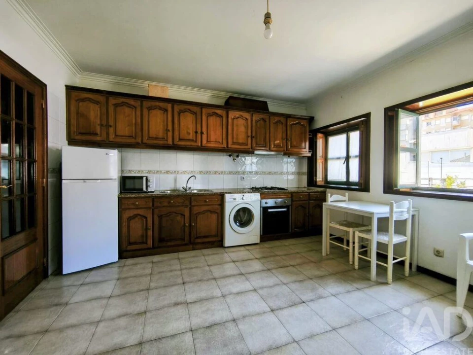 Apartamento T1 para Arrendamento em Subportela, Deocriste e Portela Susã Foto 1