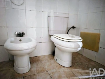 Apartamento T1 para Arrendamento em Subportela, Deocriste e Portela Susã